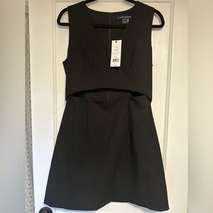 FRENCH CONNECTION NWT Whisper V Neck Cut Out Dress, size us 10/uk 14, black